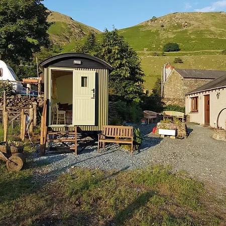 Shepherds Hut Dolly Wagon קזיק