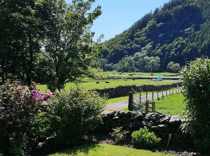 Shepherds Hut Dolly Wagon Keswick (Cumbria)
