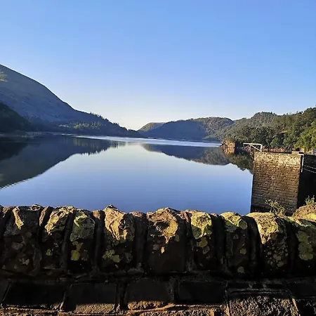 Çiftlik konaklama Shepherds Hut Dolly Wagon